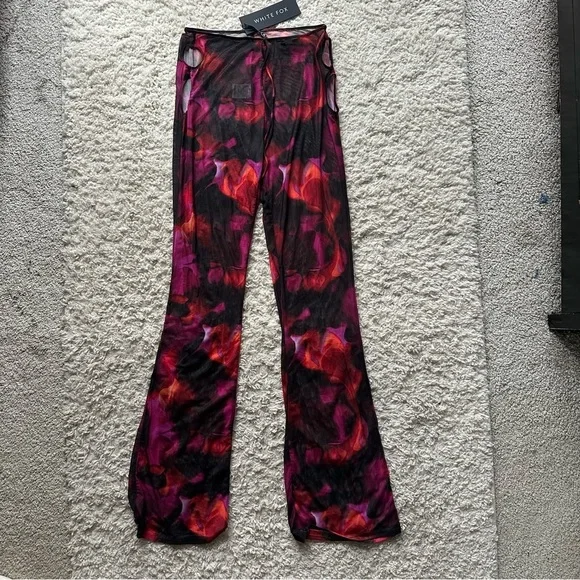 WHITE FOX RHYTHM OF THE NIGHT BUSTIER AND PANT SET IN PINK FLAME PRINT - Picture 11 of 15